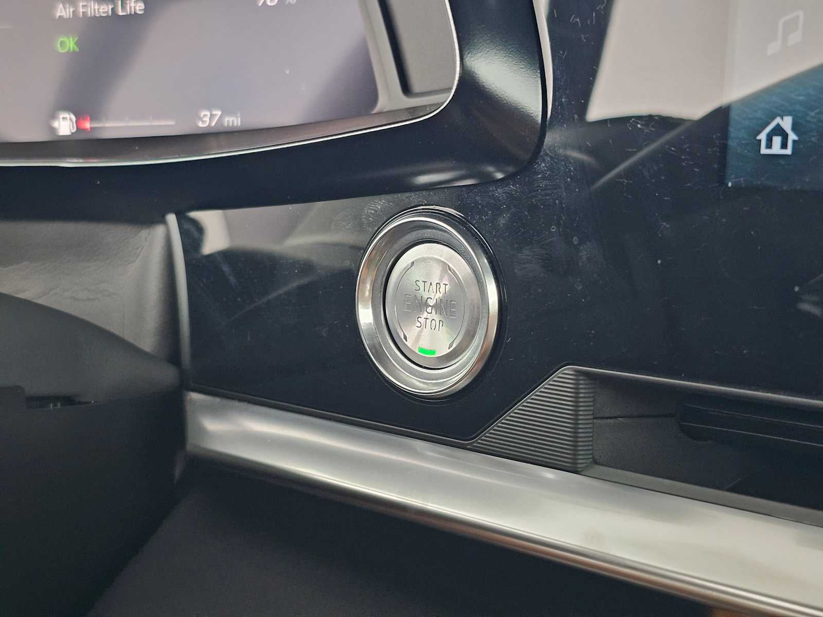 2025 Chevrolet Corvette 2LT