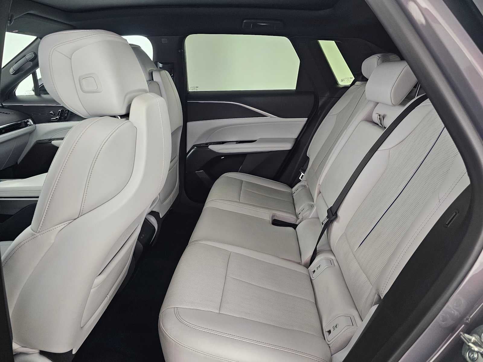 2025 Cadillac LYRIQ Luxury