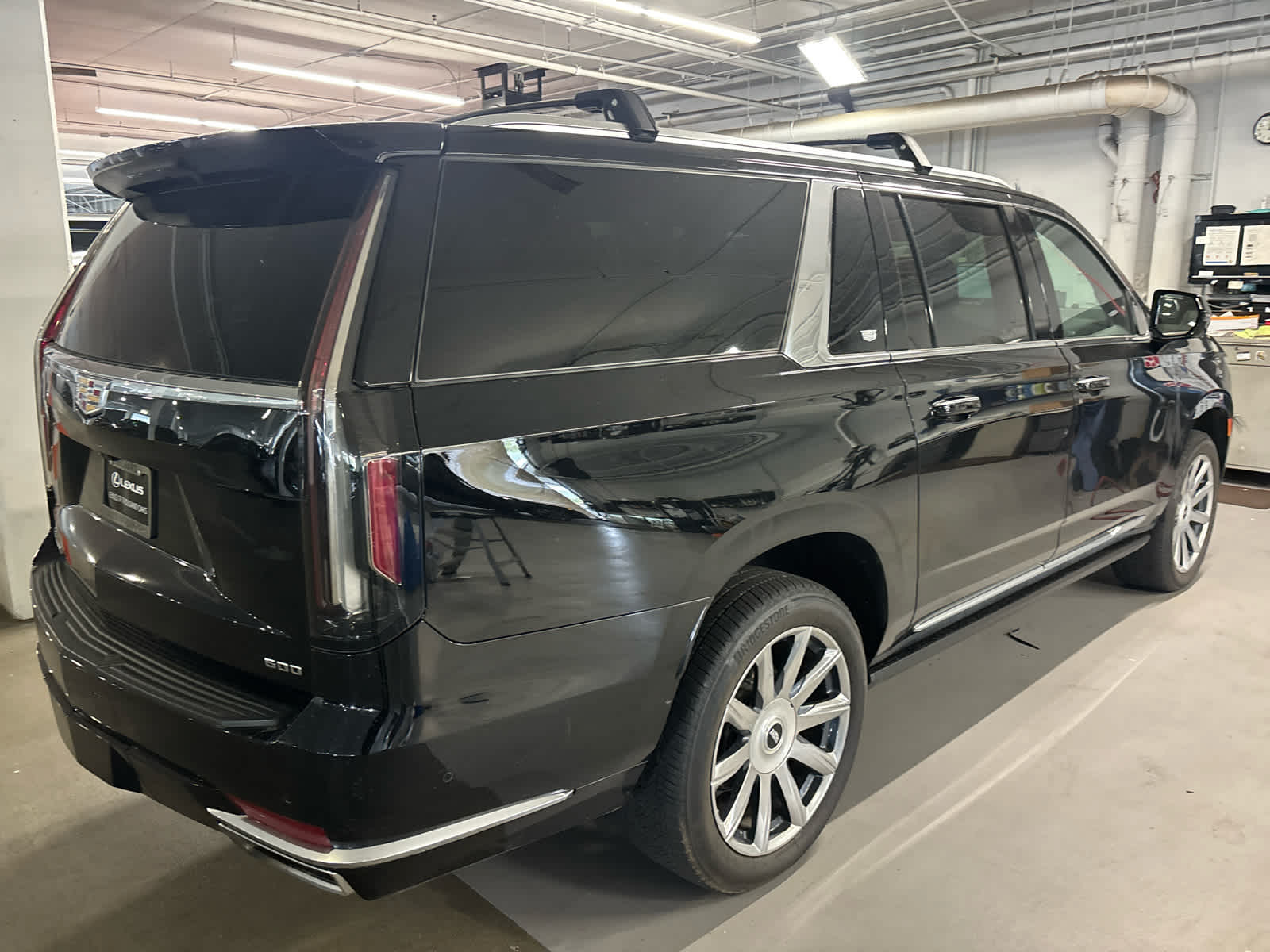 2024 Cadillac Escalade ESV 4WD Premium Luxury Platinum