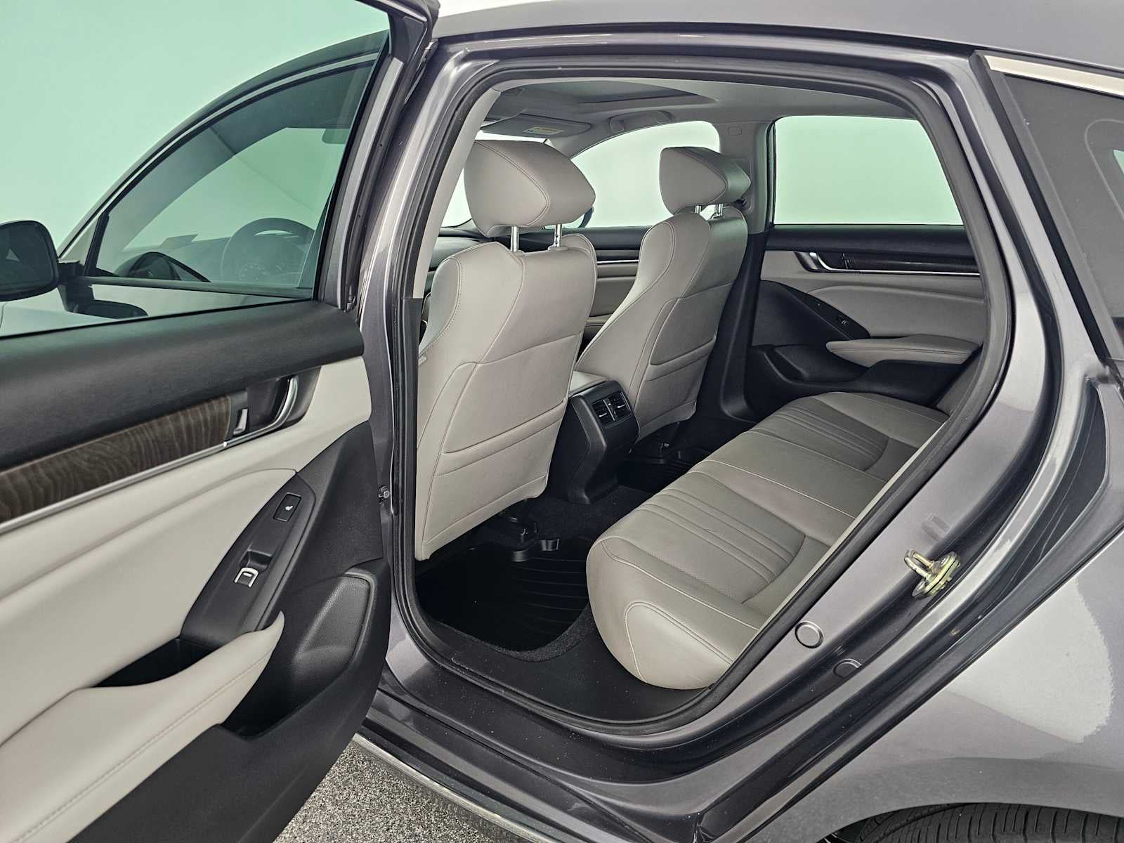 2019 Honda Accord Hybrid Touring