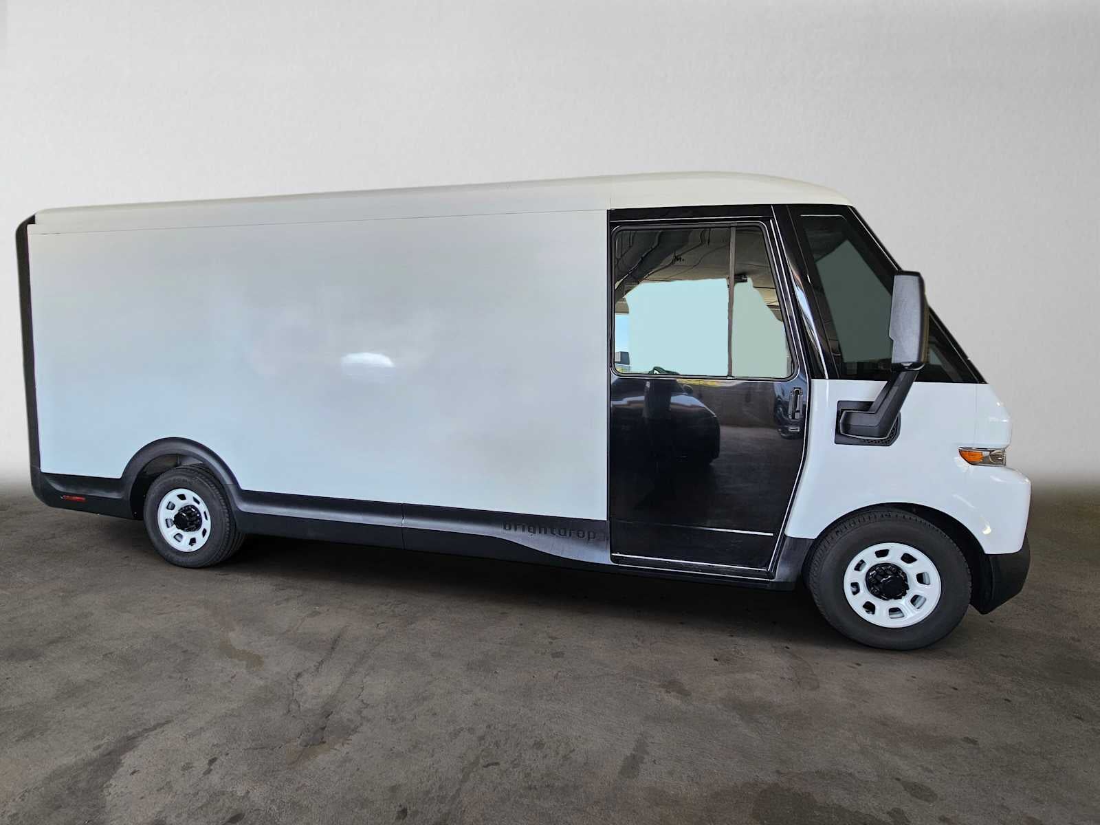 Used 2023 Chevrolet BrightDrop ZEVO 600 with VIN 2G5ZJ3HG9P9101214 for sale in Thousand Oaks, CA
