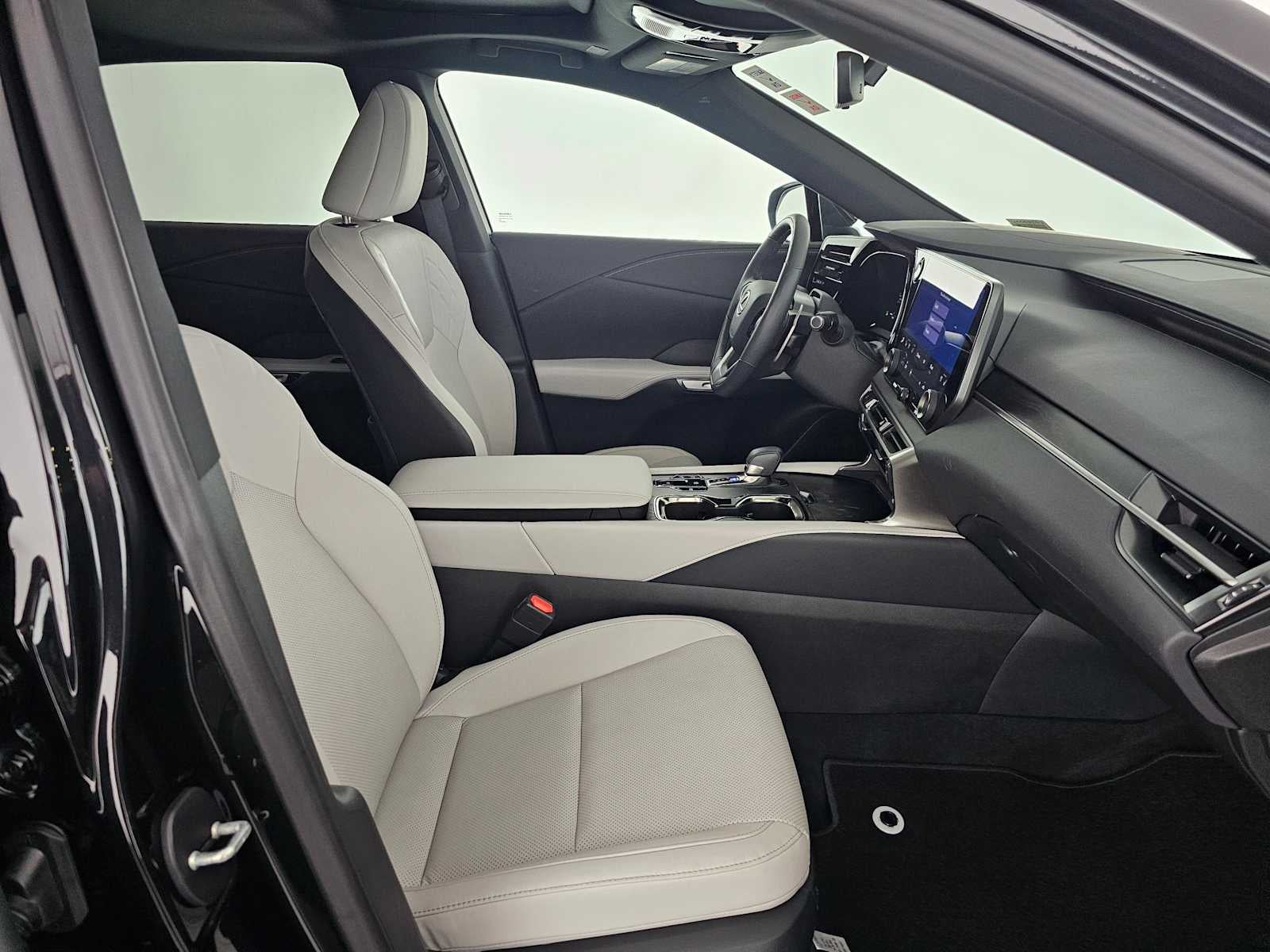 2025 Lexus RX Premium