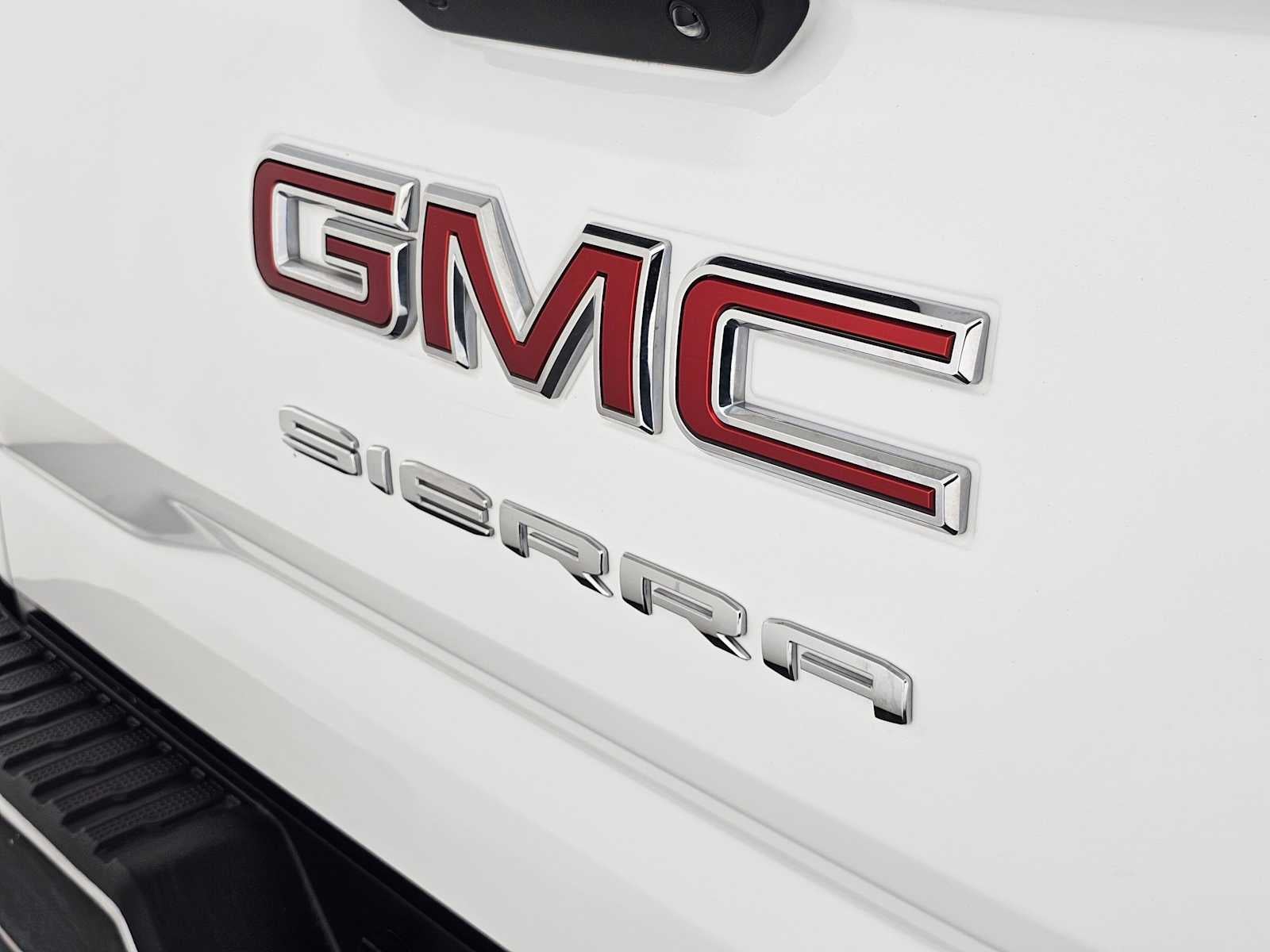 2021 GMC Sierra 1500 4WD Reg Cab 140"