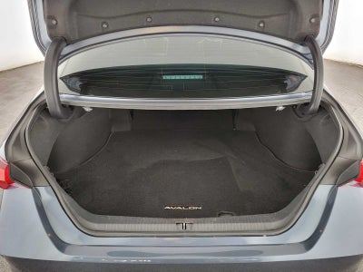 2020 Toyota Avalon XLE
