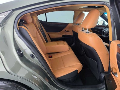 2024 Lexus ES 300h ES 300h