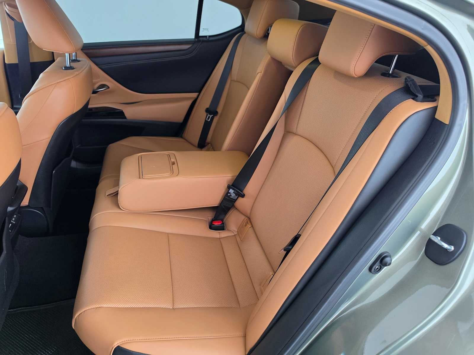 2024 Lexus ES 300h ES 300h