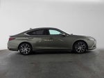 2024 Lexus ES 300h ES 300h