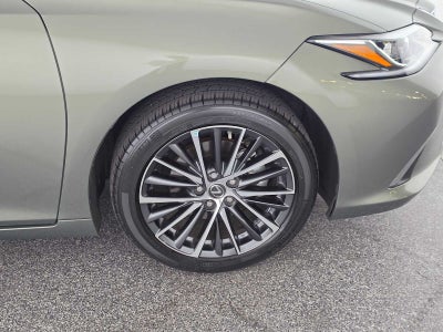 2024 Lexus ES 300h ES 300h