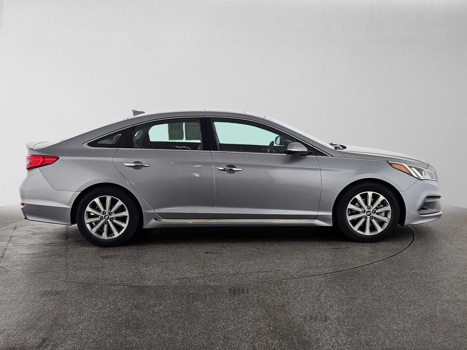 Used 2017 Hyundai Sonata Limited with VIN 5NPE34AF9HH453622 for sale in Thousand Oaks, CA