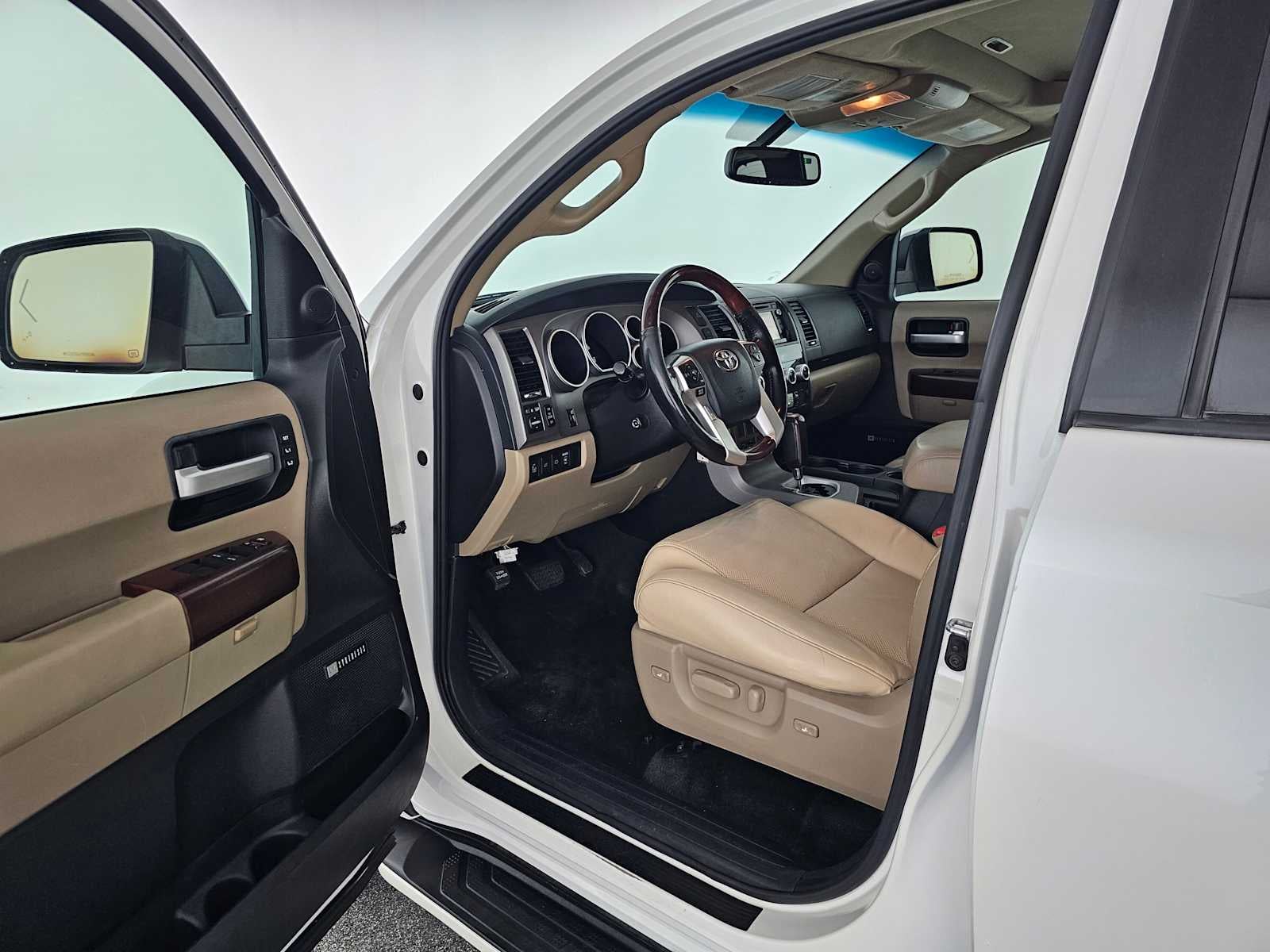 2016 Toyota Sequoia Platinum