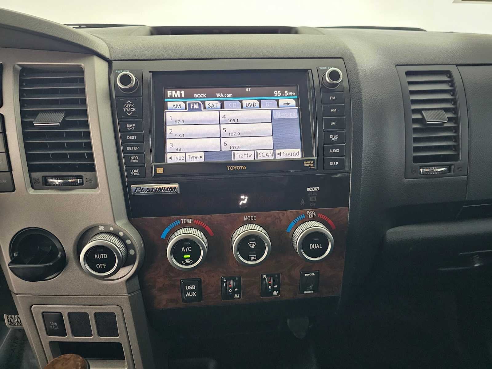 2011 Toyota Tundra LTD