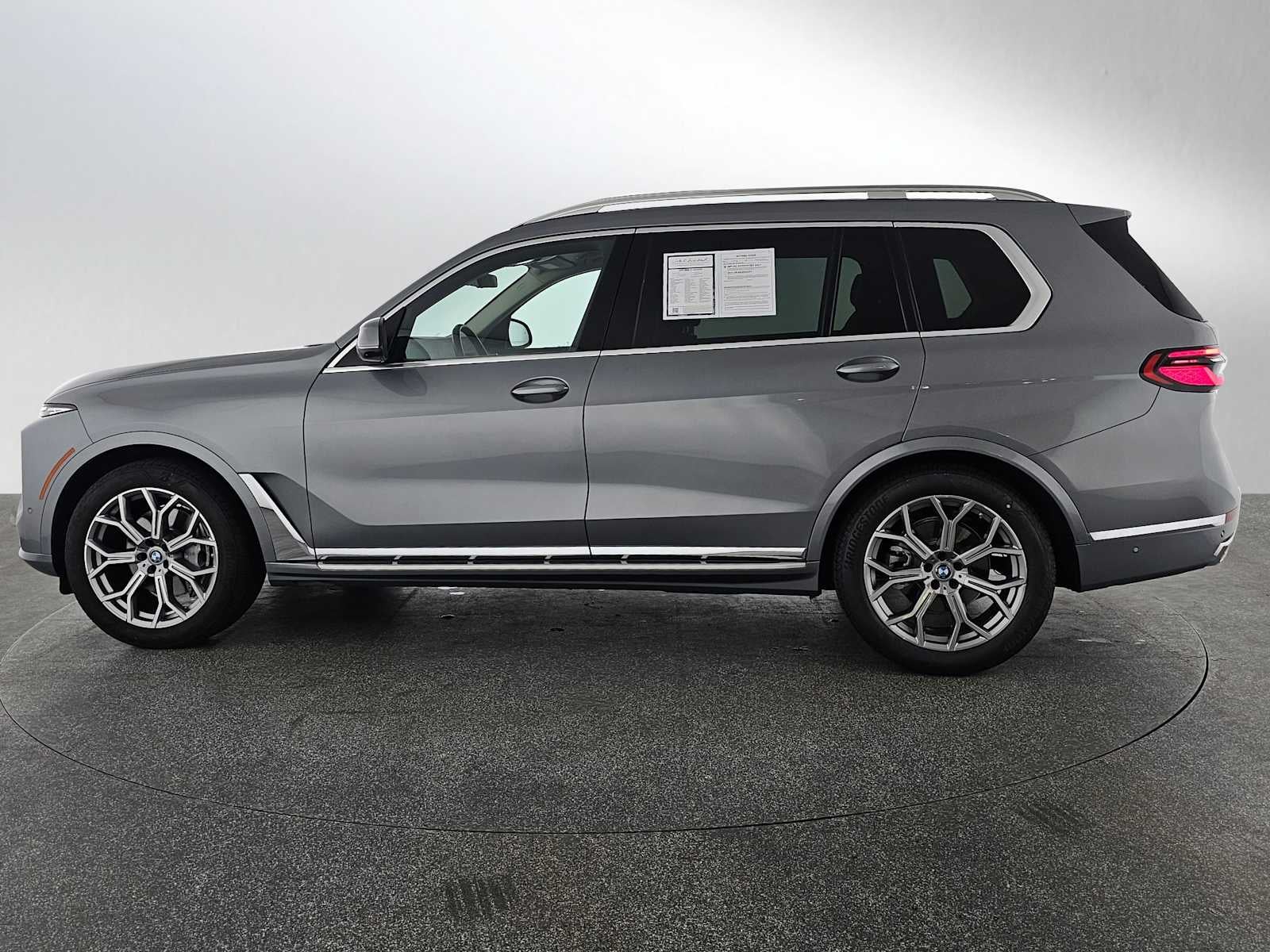 2025 BMW X7 xDrive40i xDrive40i
