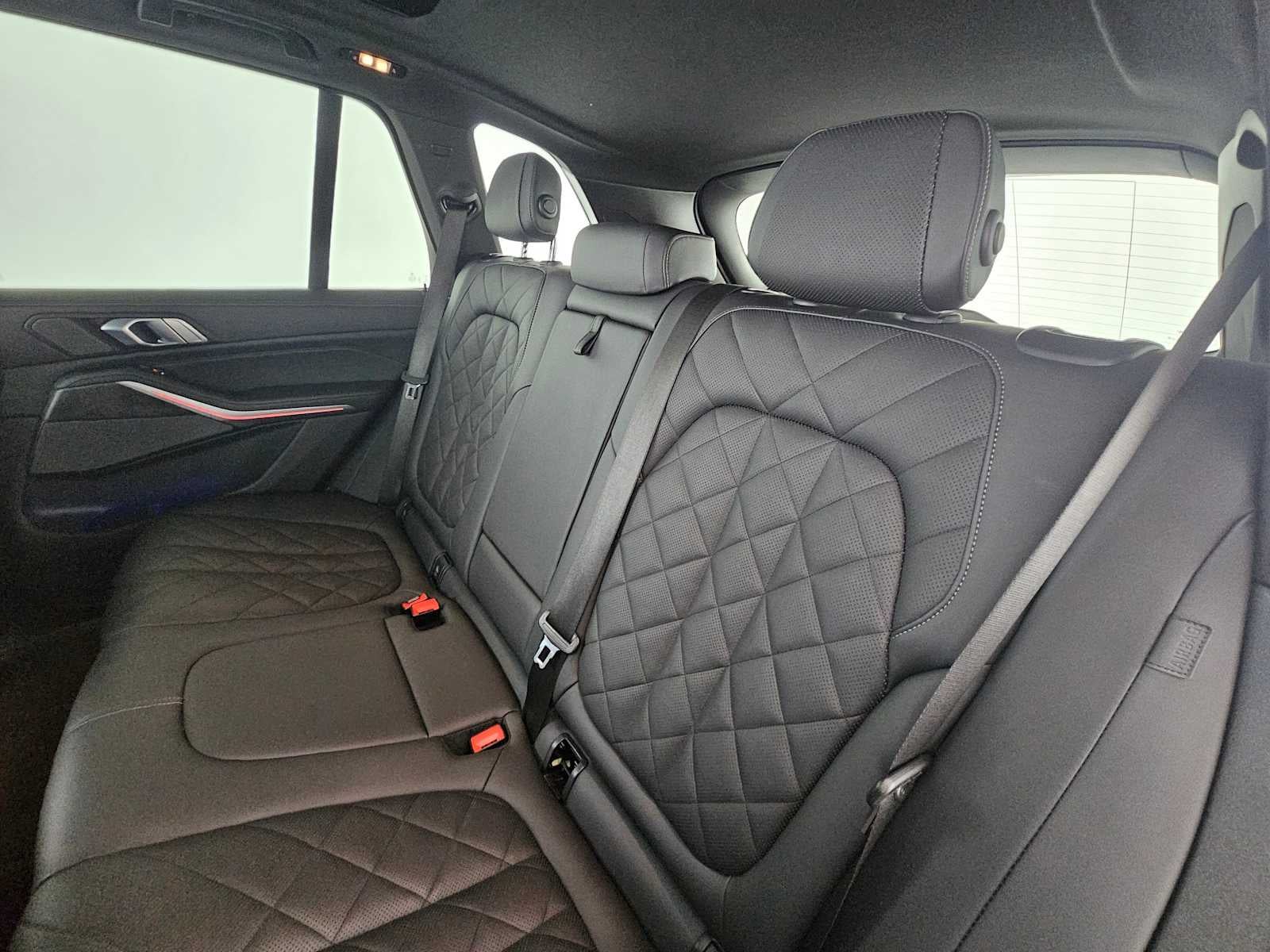 2024 BMW X5 xDrive40i xDrive40i