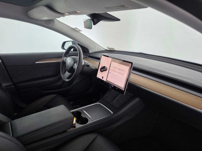 2023 Tesla Model 3 RWD