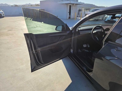 2024 Tesla Model Y Performance