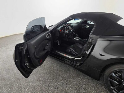 2018 Nissan 370Z Roadster Touring