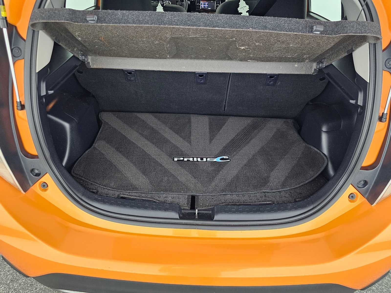 2018 Toyota Prius c Three