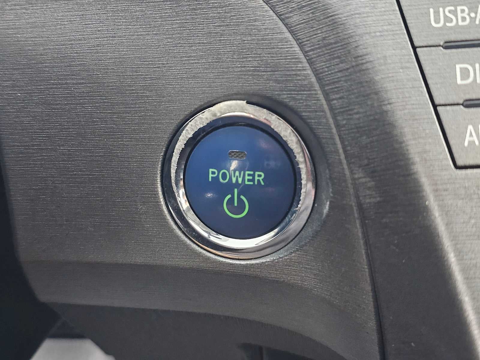 2015 Toyota Prius Plug-In Advanced