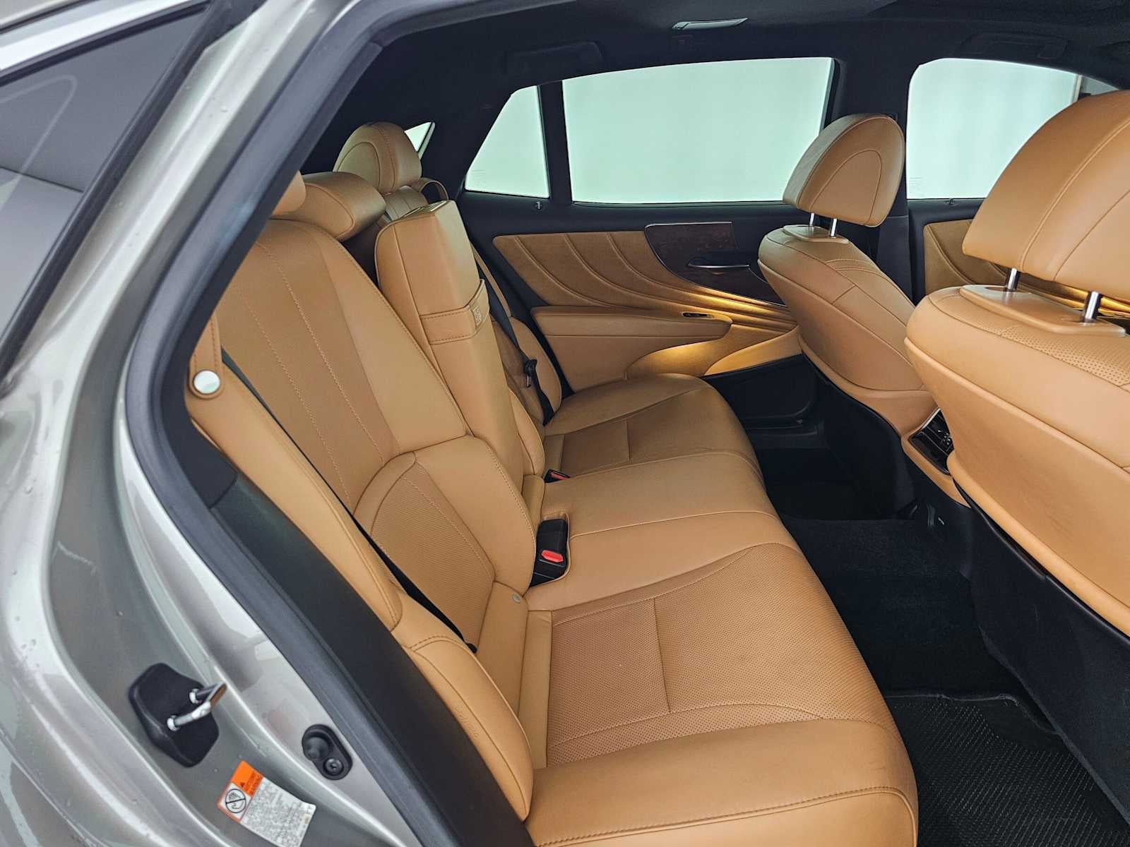 2021 Lexus LS Base - Photo 12