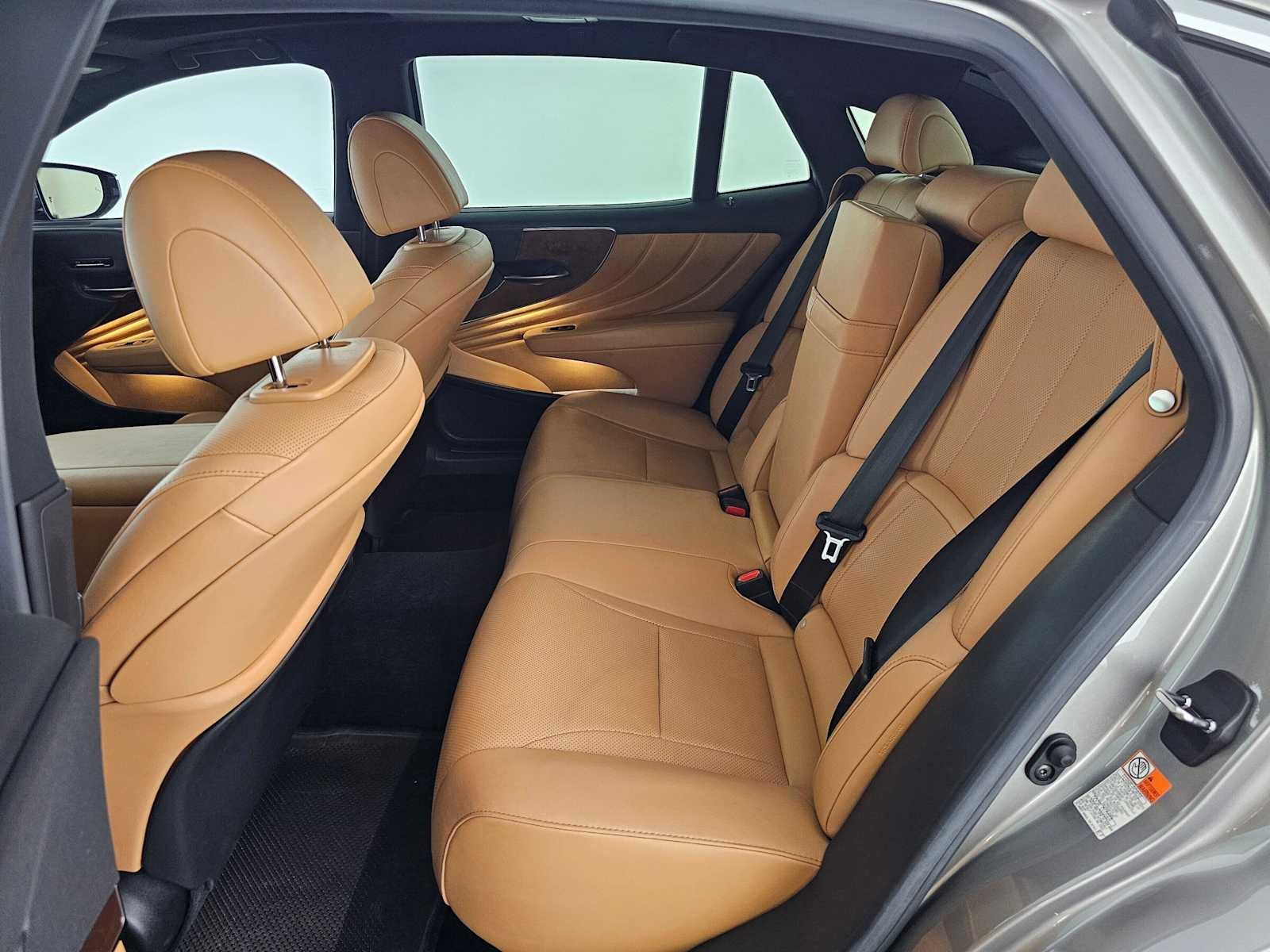 2021 Lexus LS Base - Photo 16