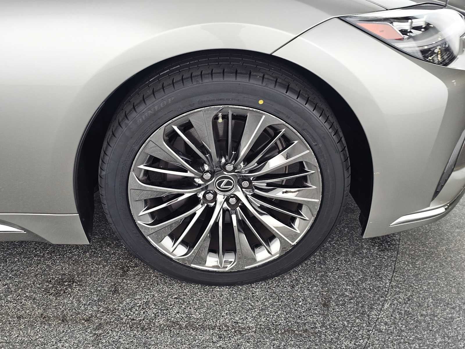 2021 Lexus LS Base - Photo 9