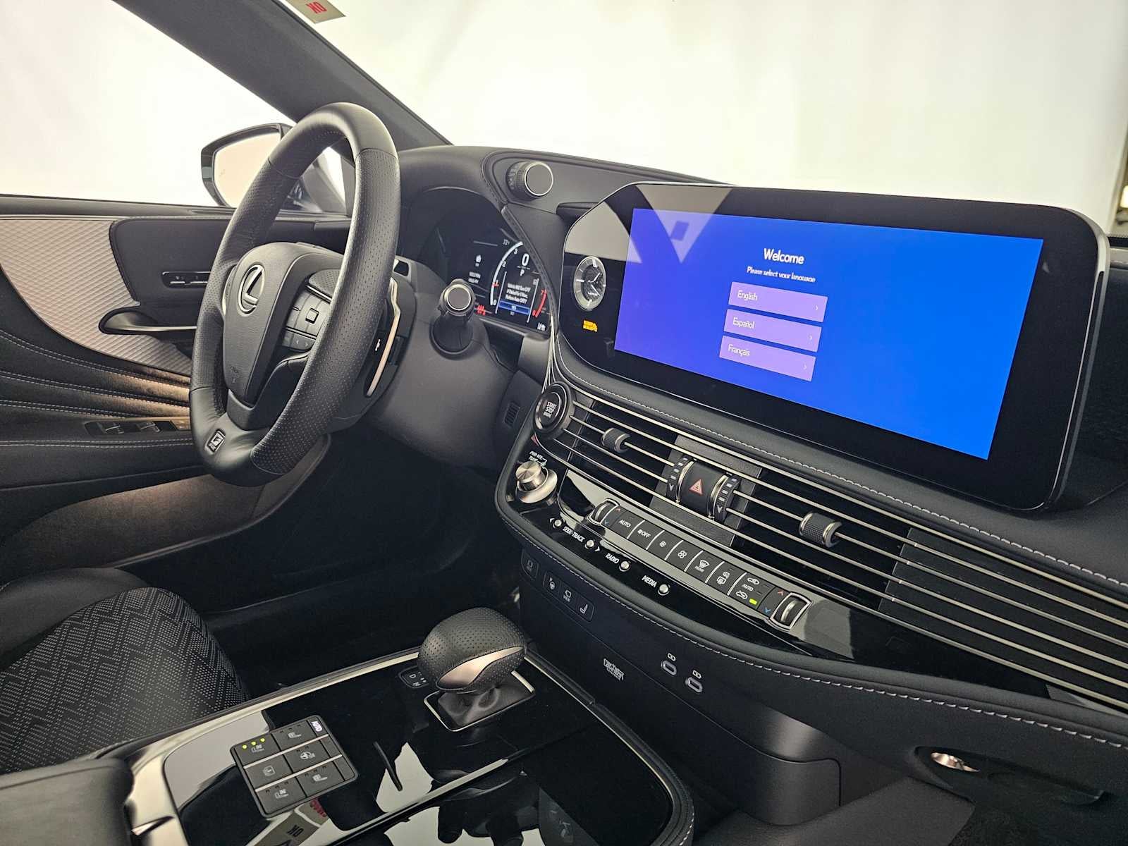 2024 Lexus LS F SPORT