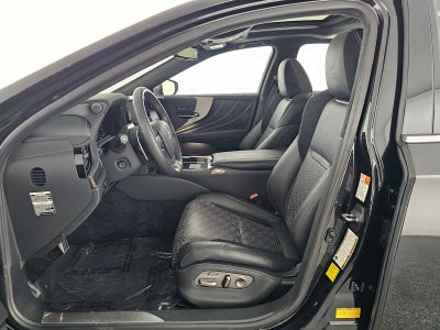 2024 Lexus LS F SPORT