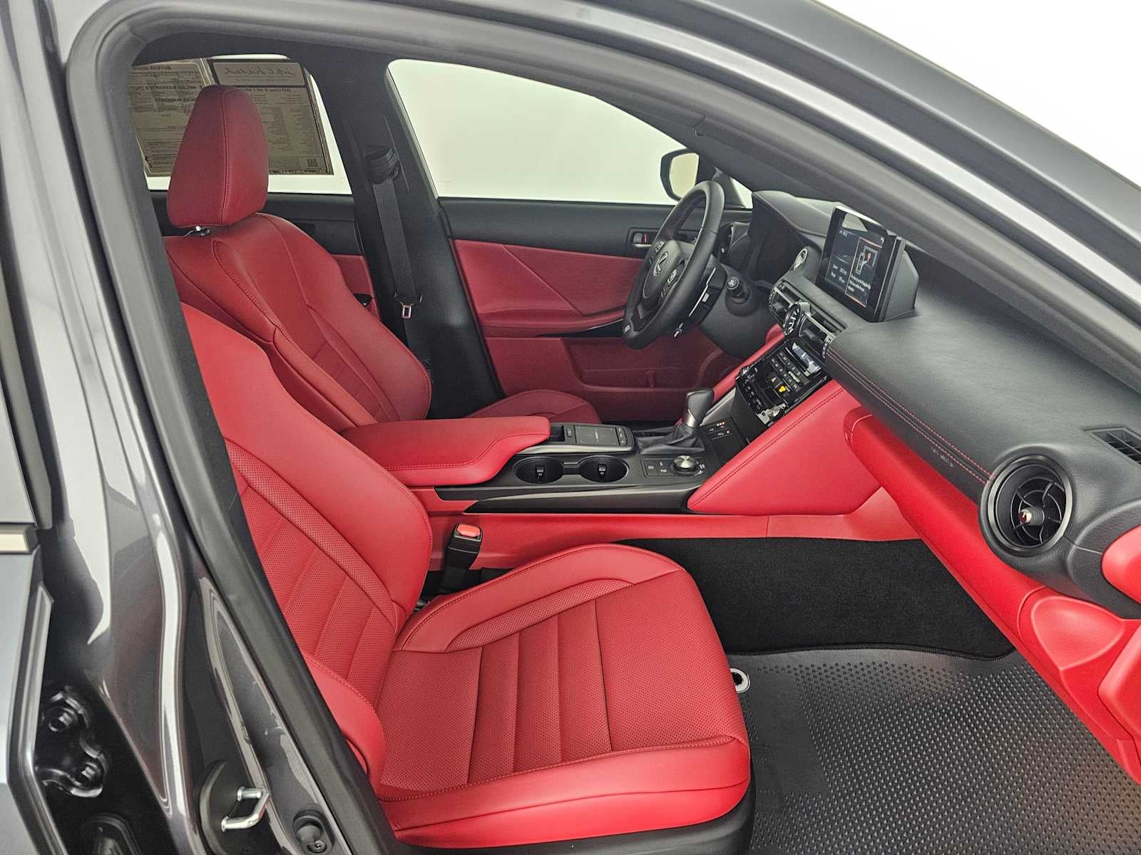 2025 Lexus IS F SPORT