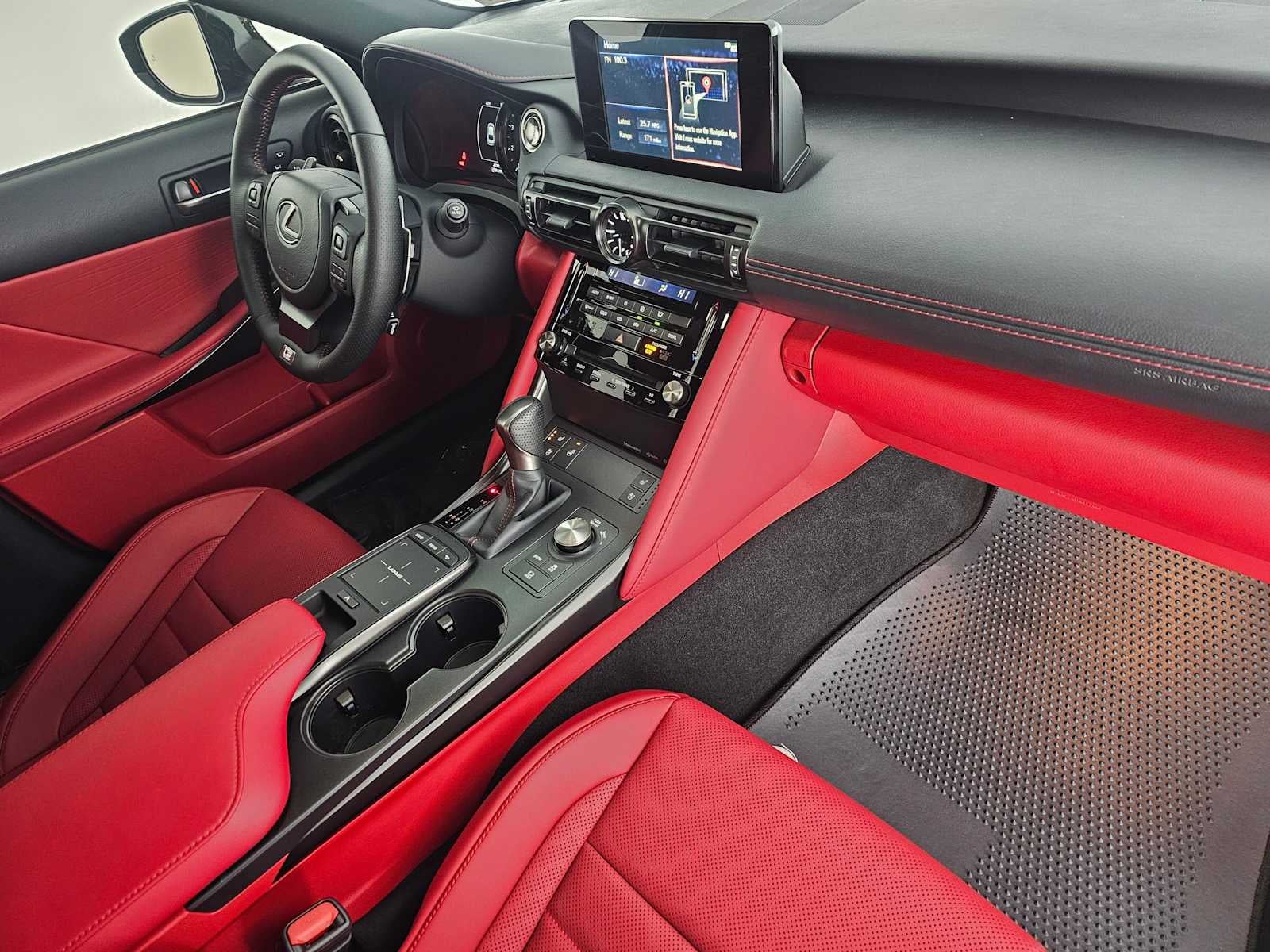 2025 Lexus IS F SPORT