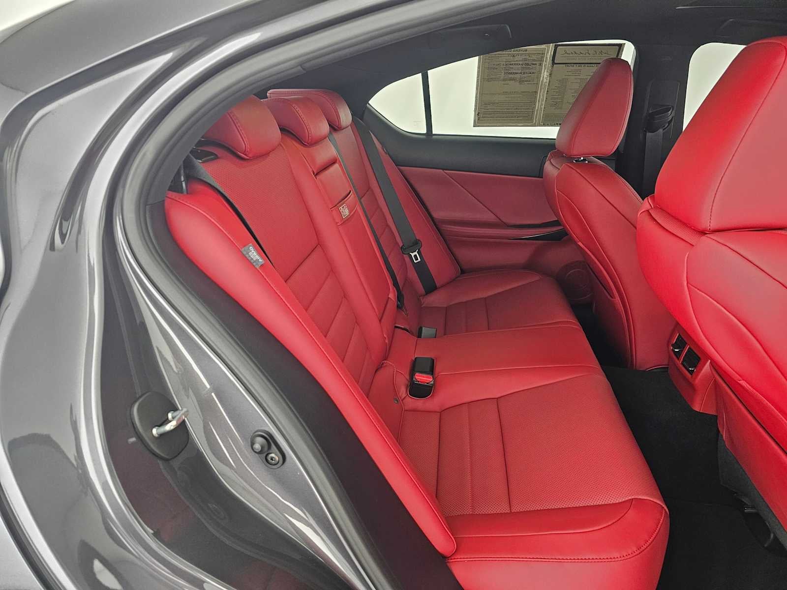 2025 Lexus IS F SPORT