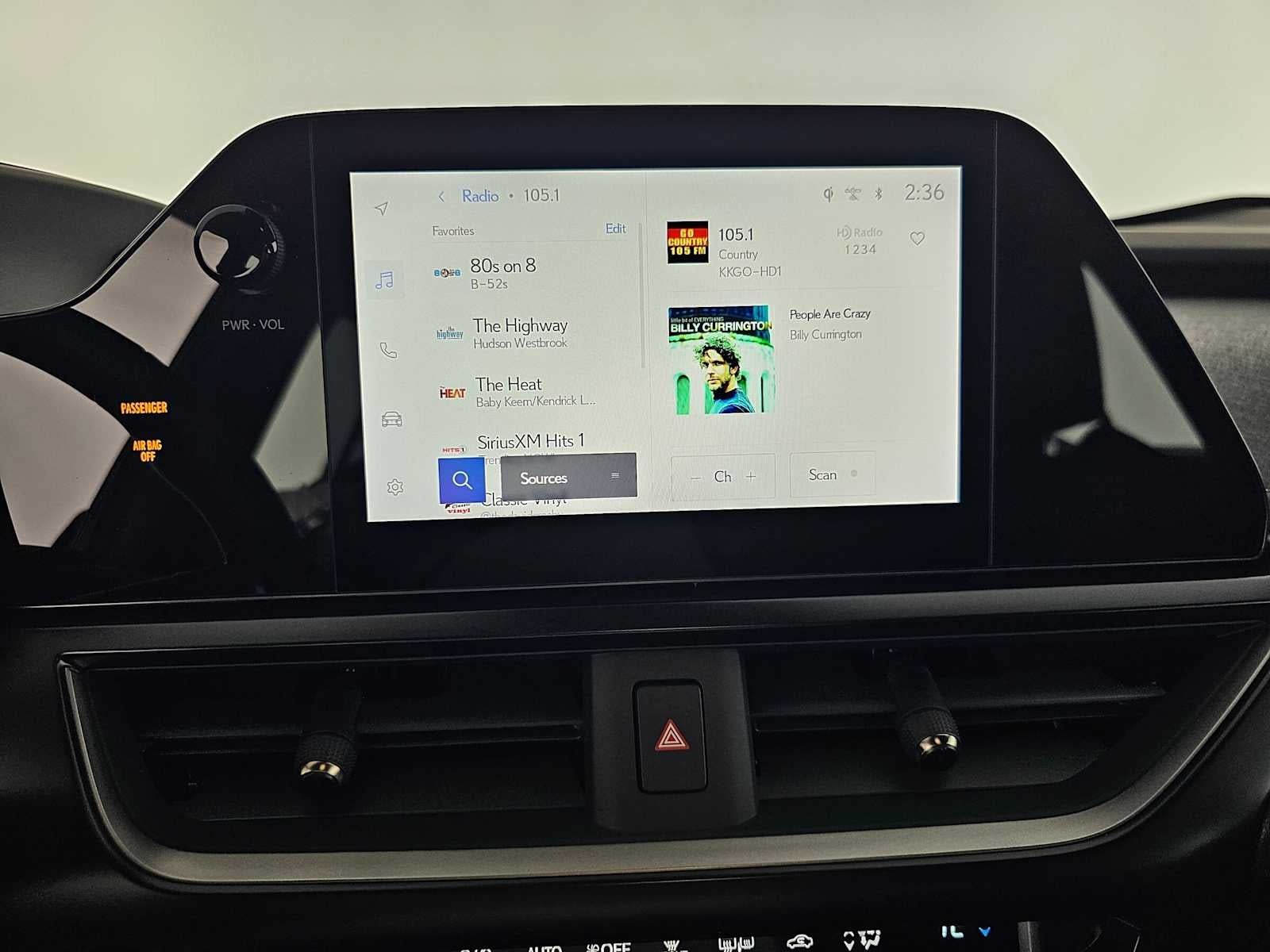 2025 Lexus UX 300h UX 300h