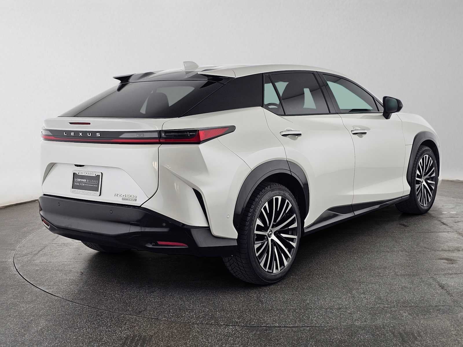 2023 Lexus RZ 450e Luxury