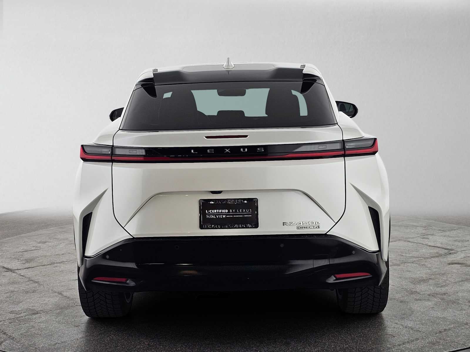 2023 Lexus RZ 450e Luxury