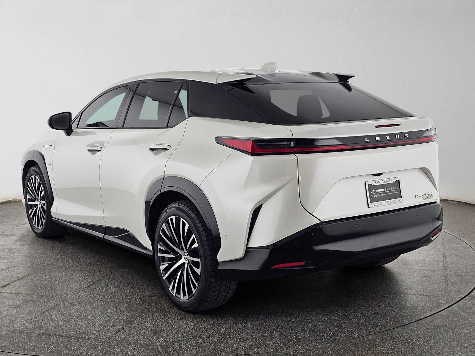 2023 Lexus RZ 450e Luxury