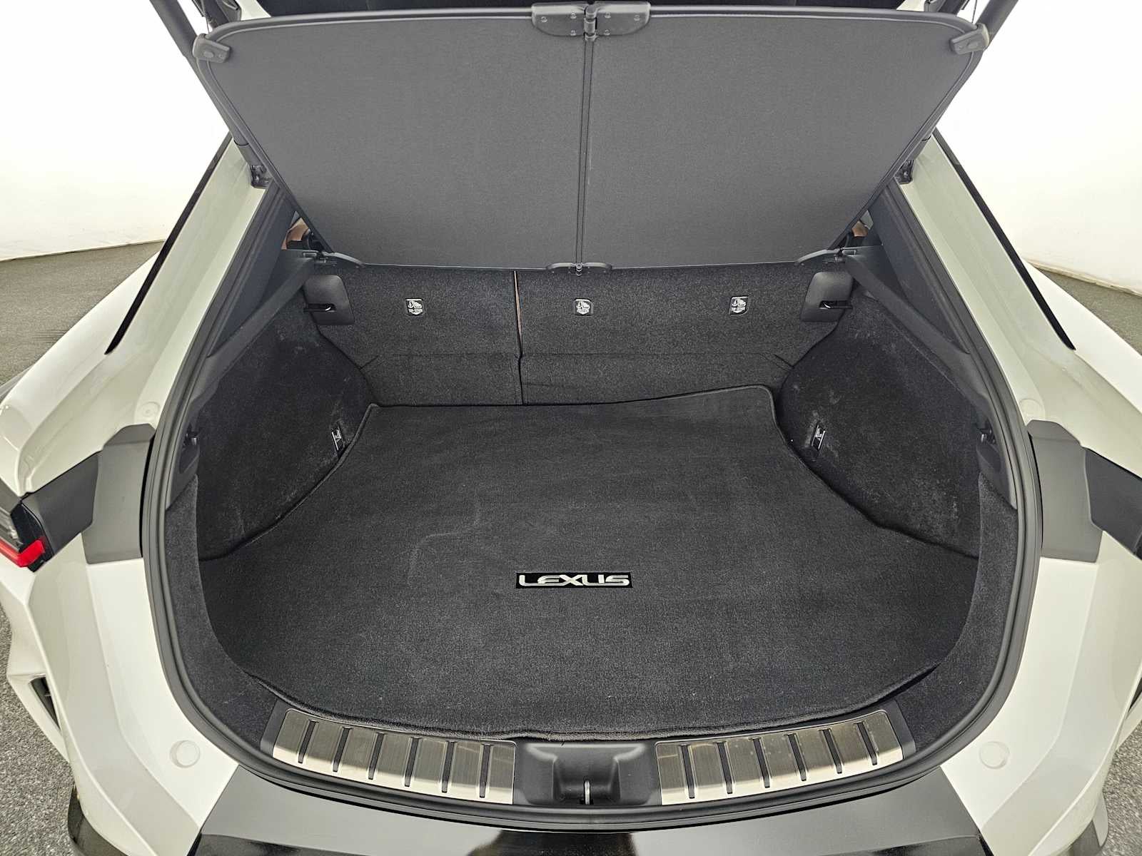 2023 Lexus RZ 450e Premium