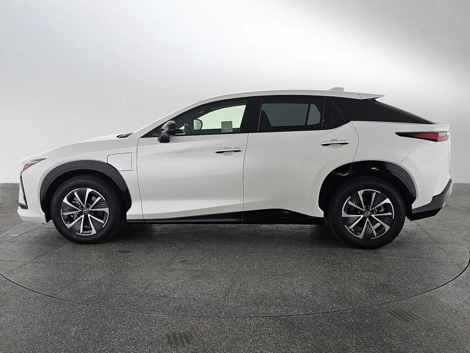 2023 Lexus RZ 450e Premium