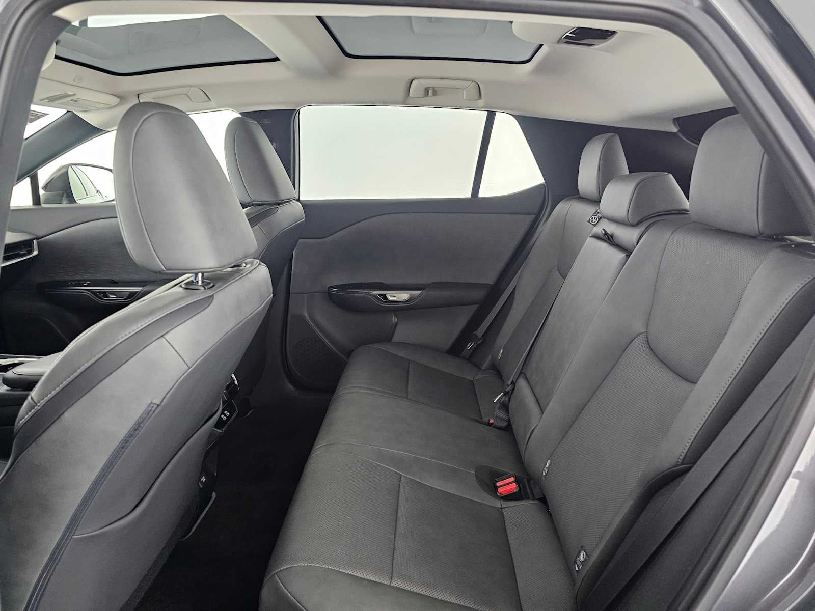 2023 Lexus RZ 450e Premium