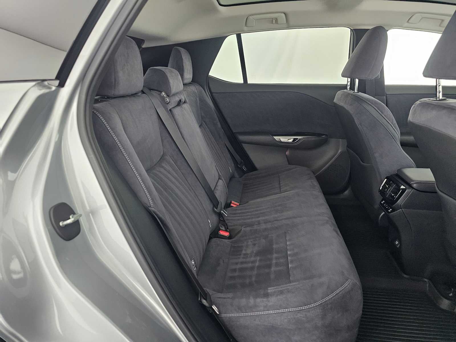 2023 Lexus RZ 450e Luxury