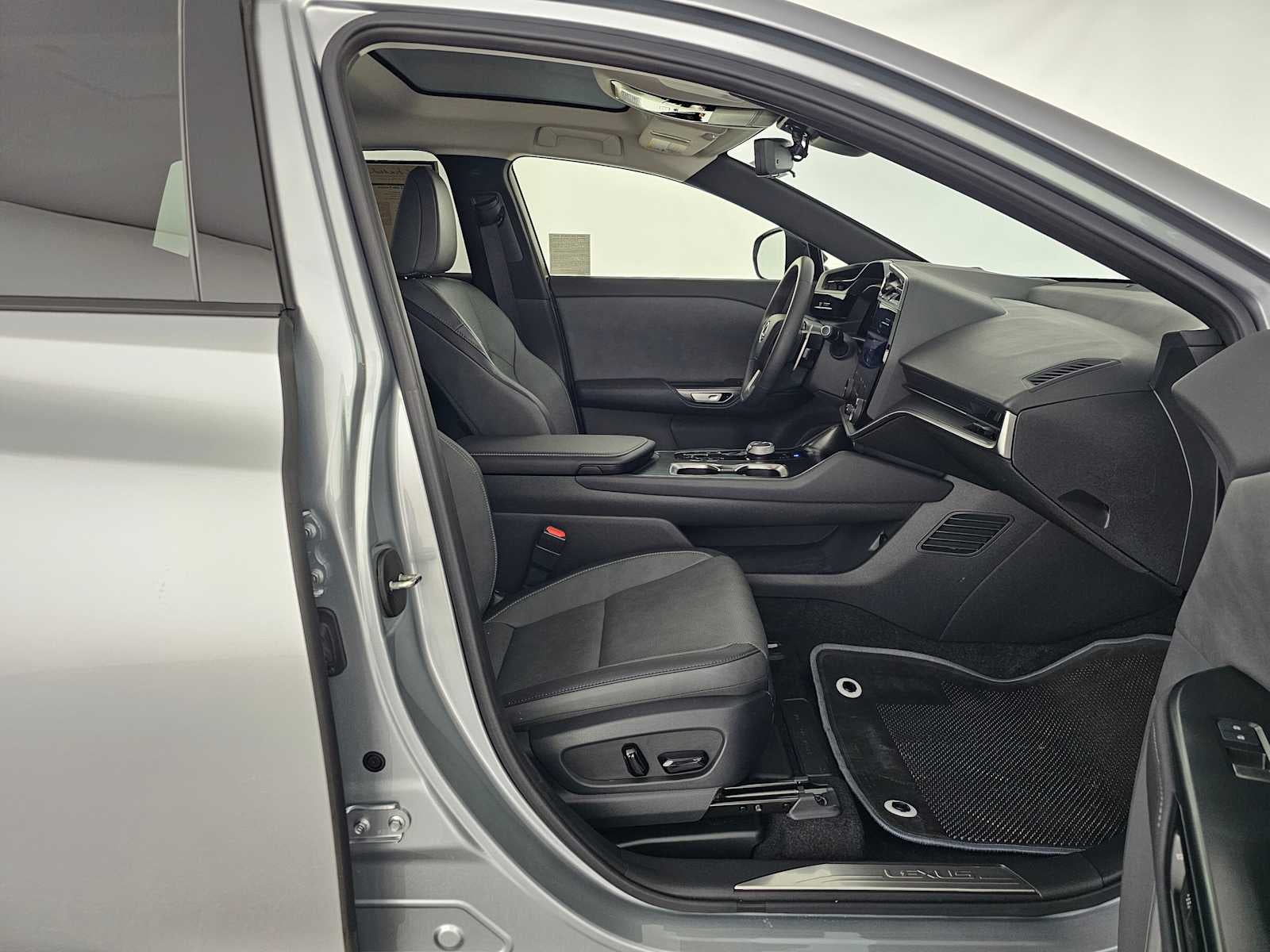 2023 Lexus RZ Premium