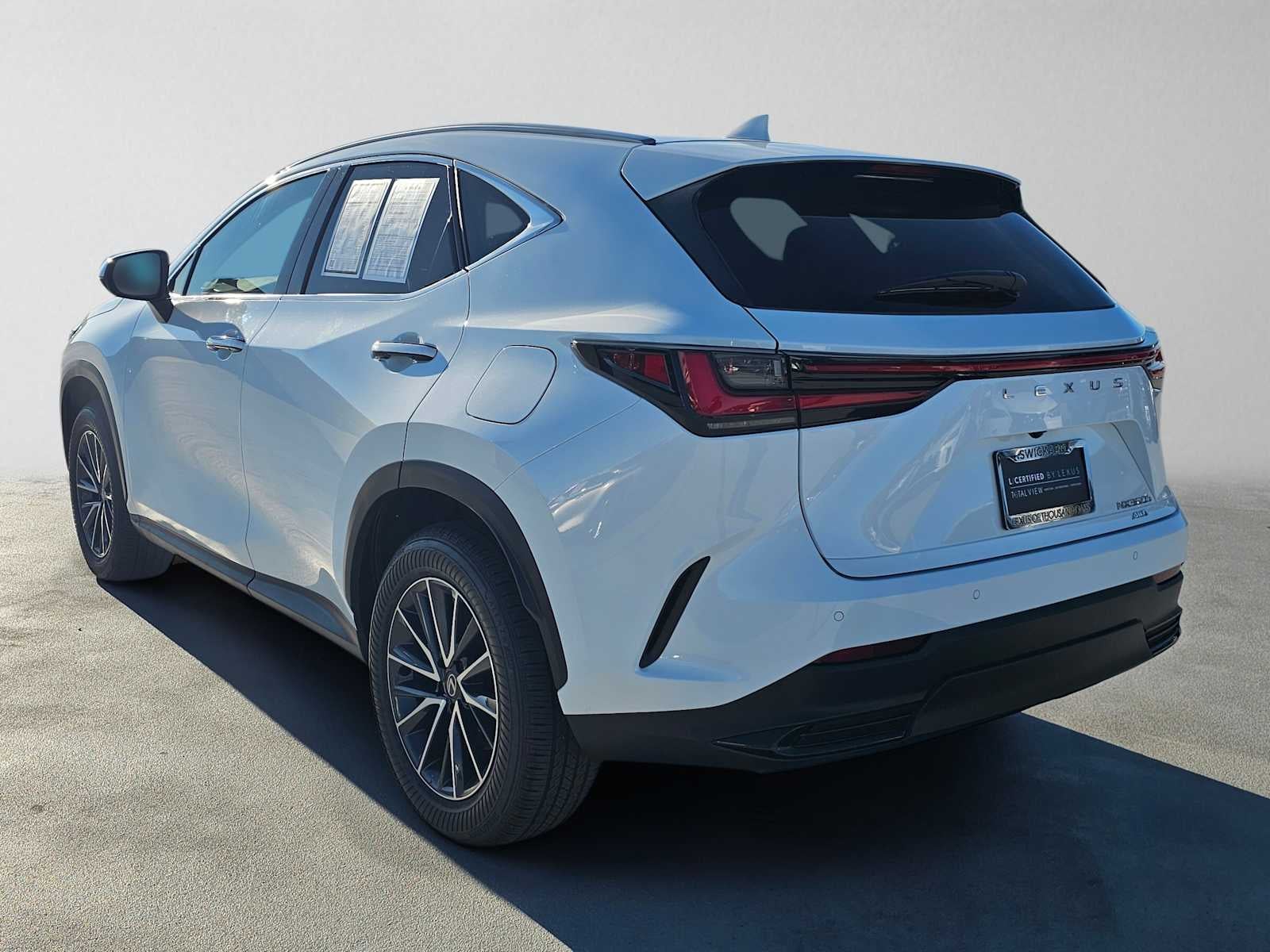 2026 Lexus NX 350h Premium