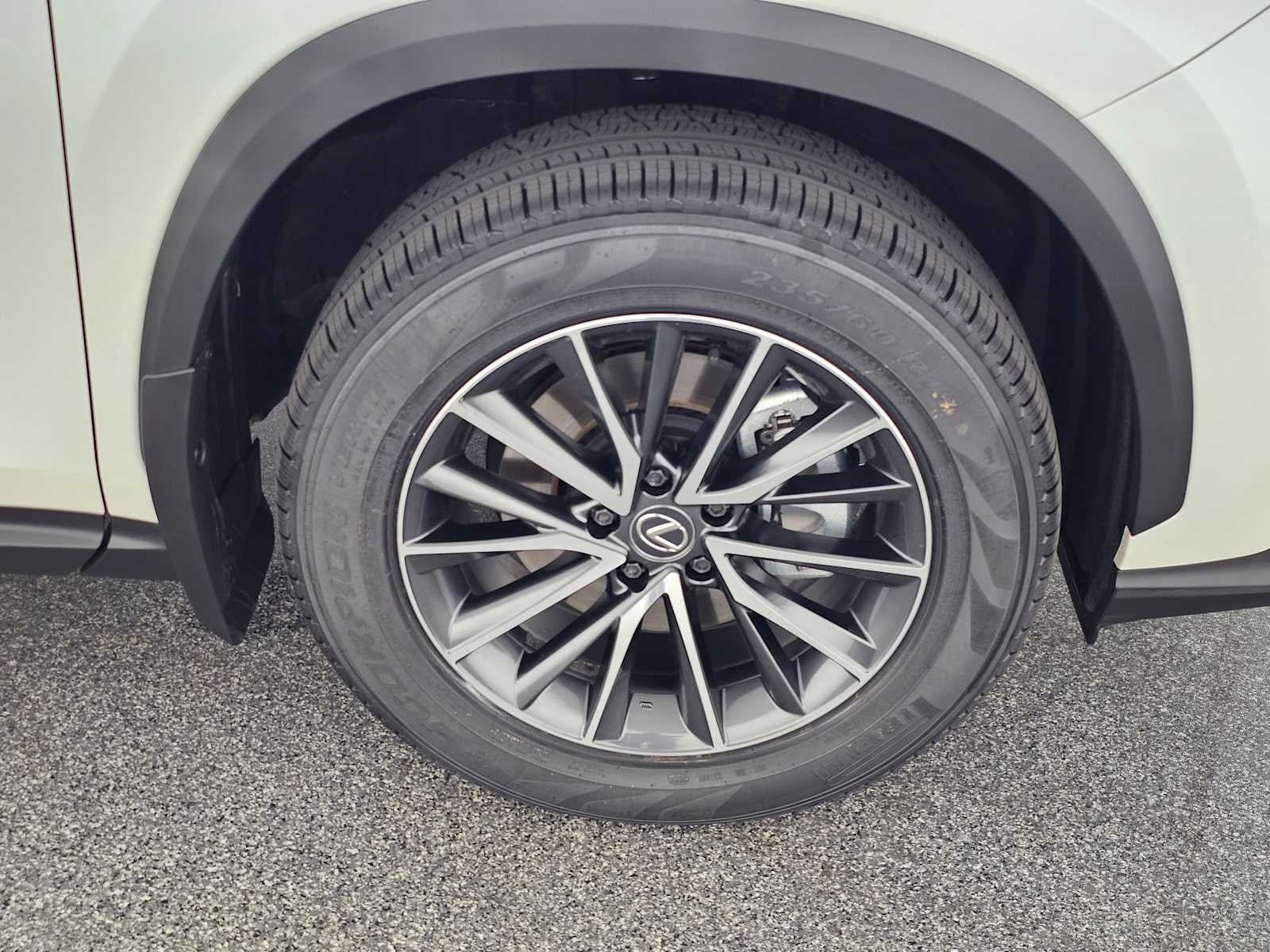2025 Lexus NX 350h Premium