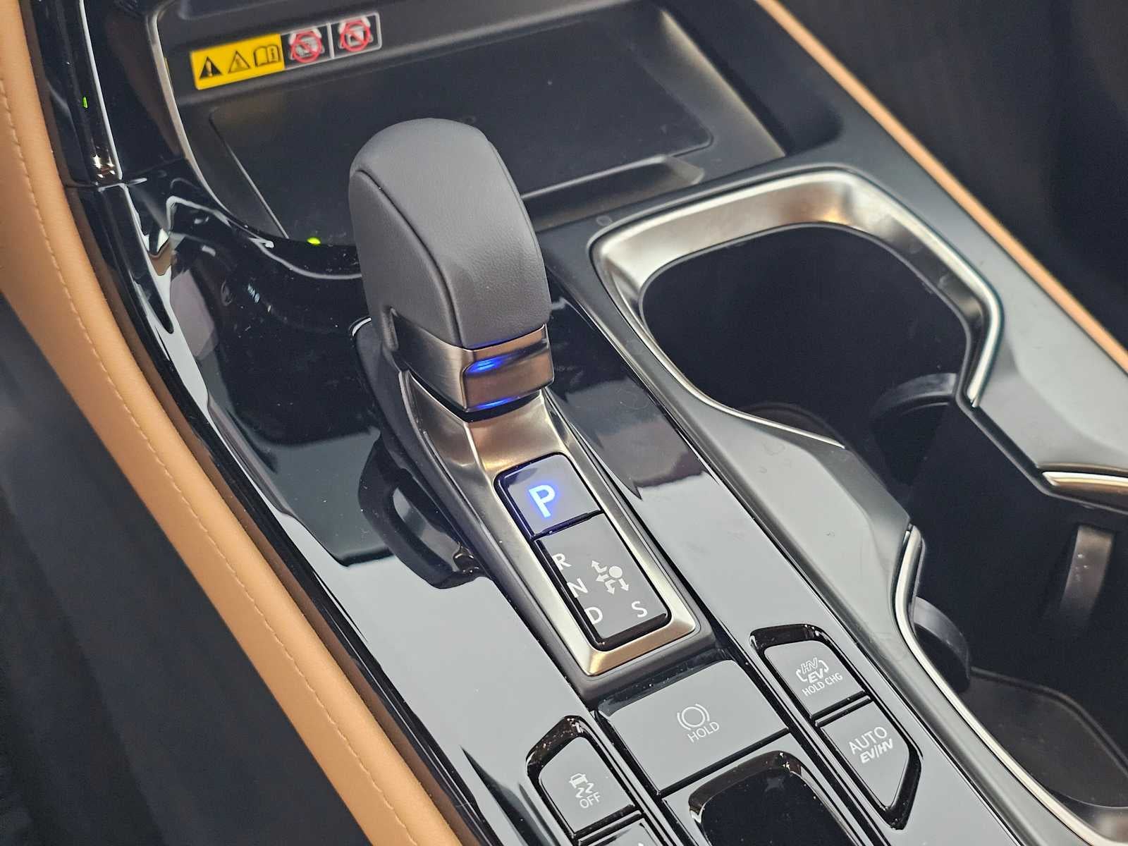 2026 Lexus NX 450h+ Premium