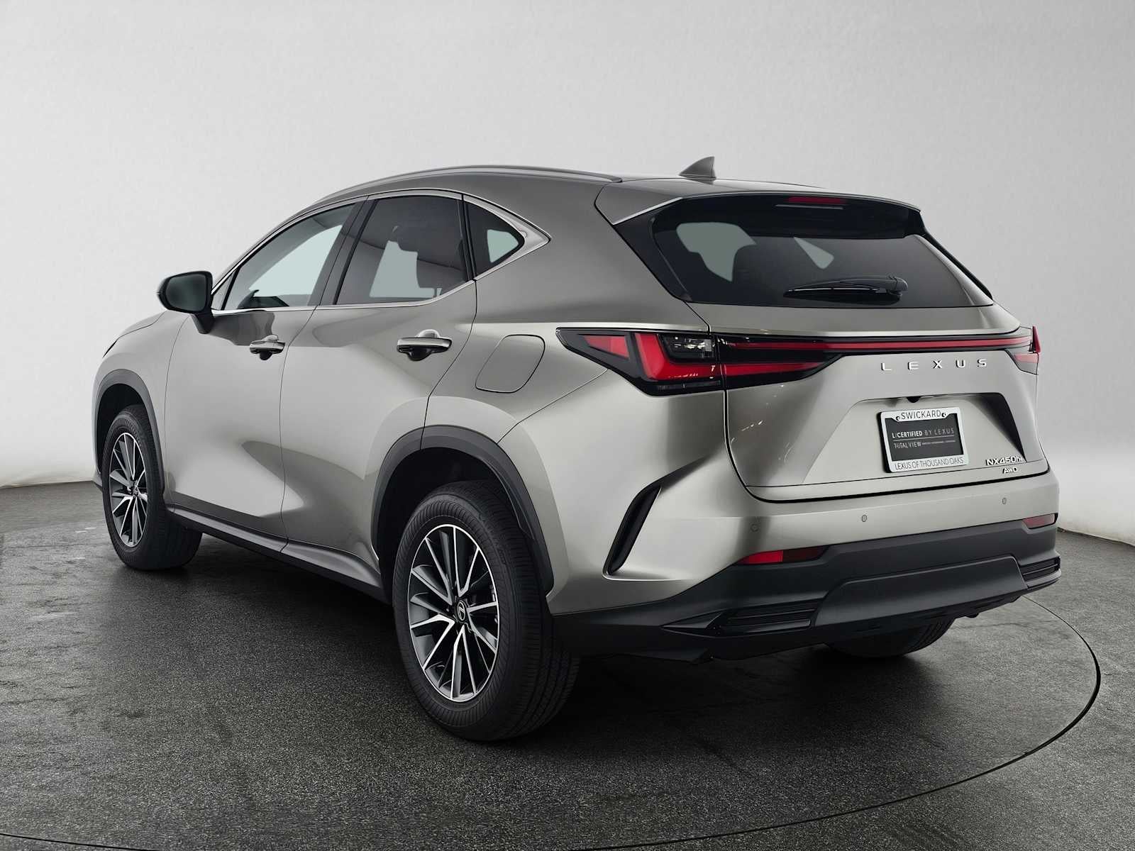 2026 Lexus NX 450h+ Premium