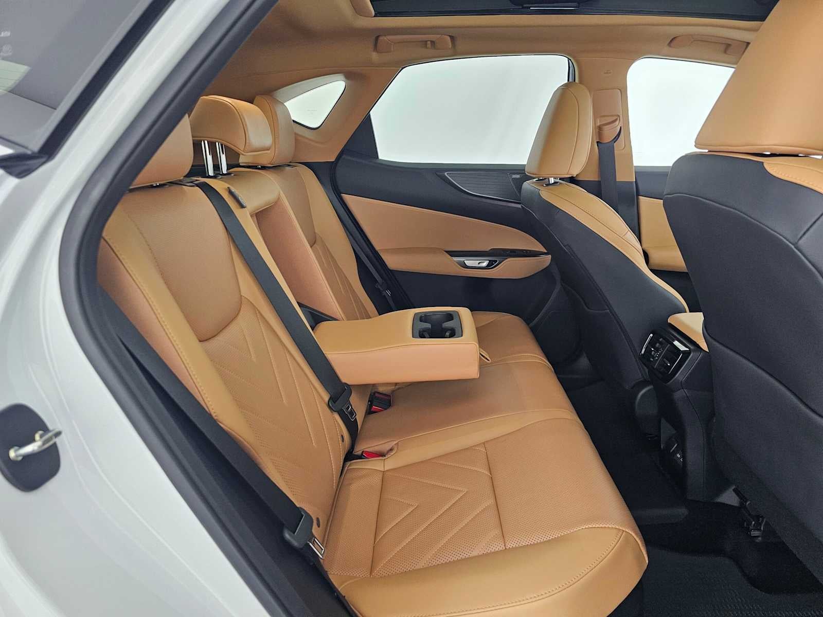 2026 Lexus NX 450h+ Luxury