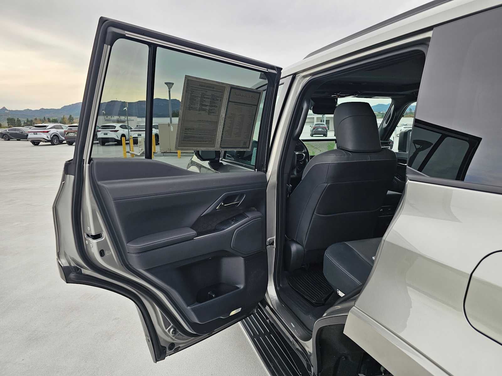 2024 Lexus GX Premium+