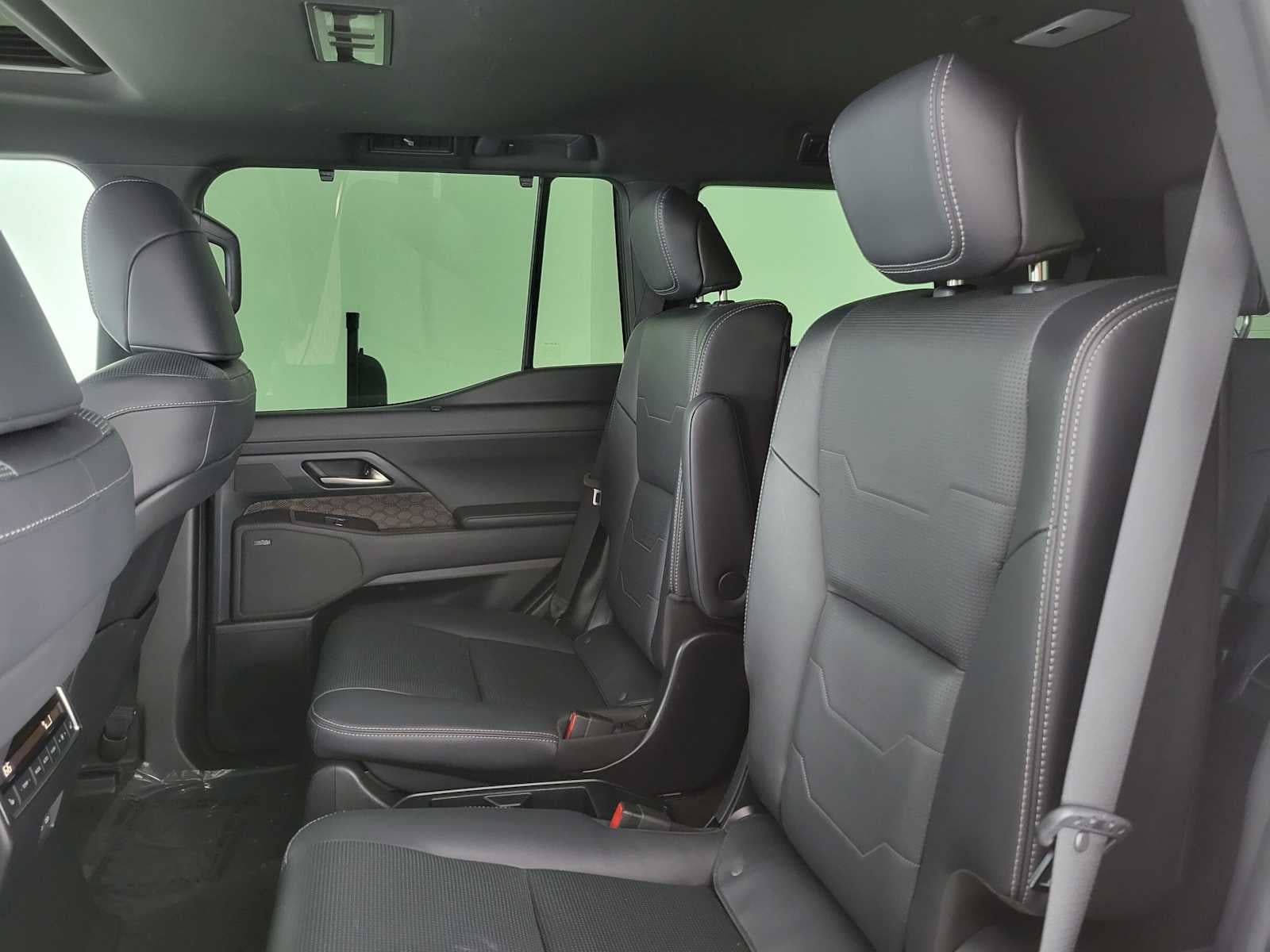 2024 Lexus GX Luxury - Photo 20