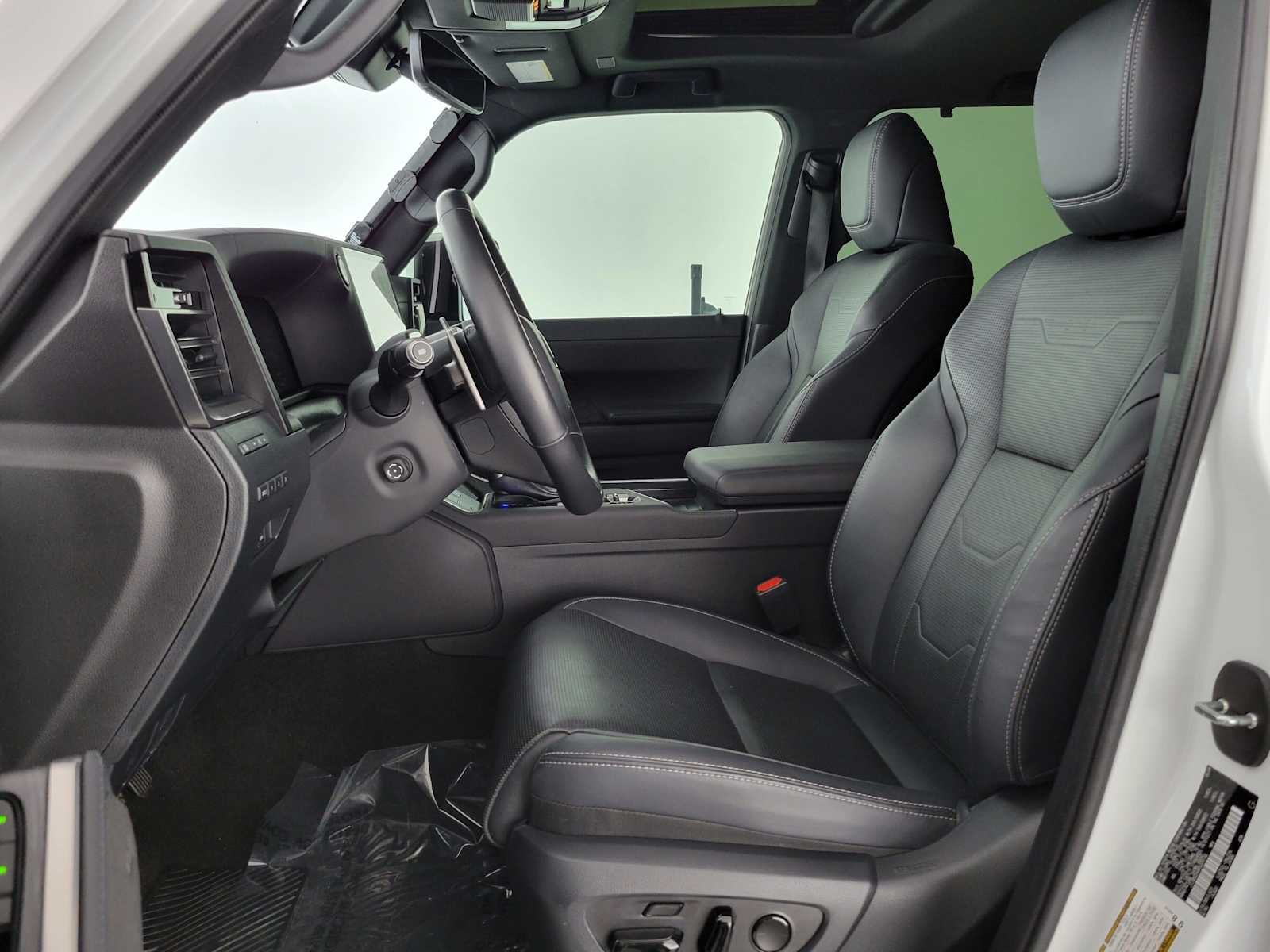 2024 Lexus GX Luxury - Photo 24