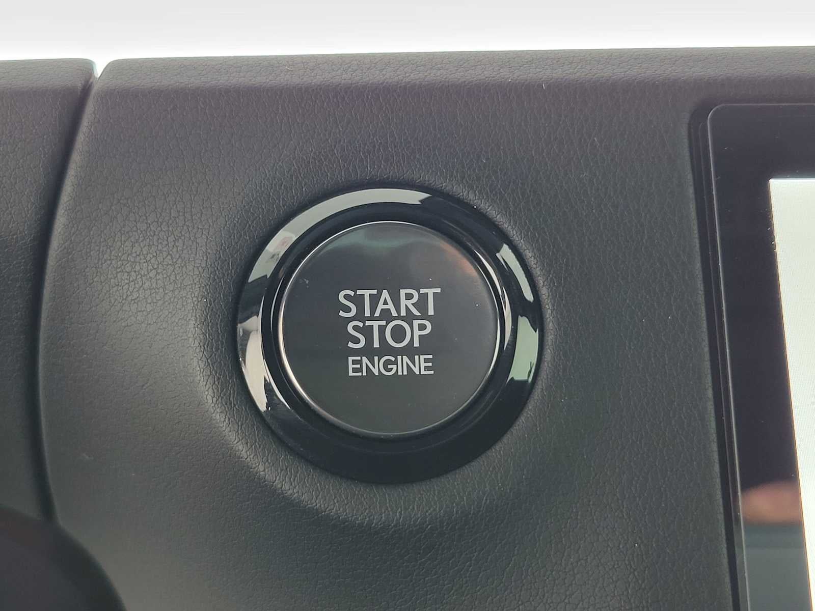 2024 Lexus GX Luxury - Photo 35