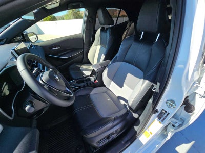 2025 Toyota Corolla Hatchback XSE