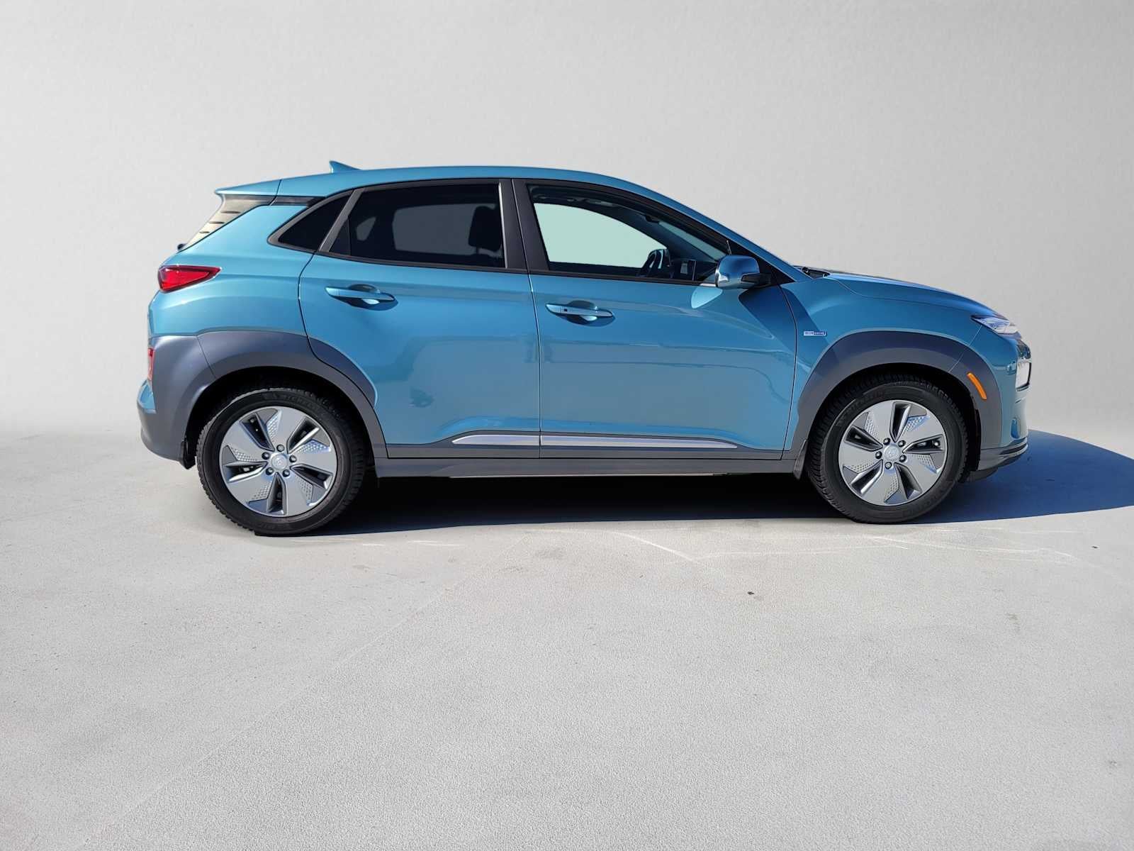 Used 2020 Hyundai Kona EV Ultimate with VIN KM8K53AG4LU063442 for sale in Thousand Oaks, CA